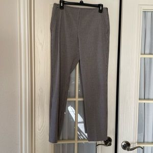 Trina Turk size 4 houndstooth pants. Side zip with hook and eye closure